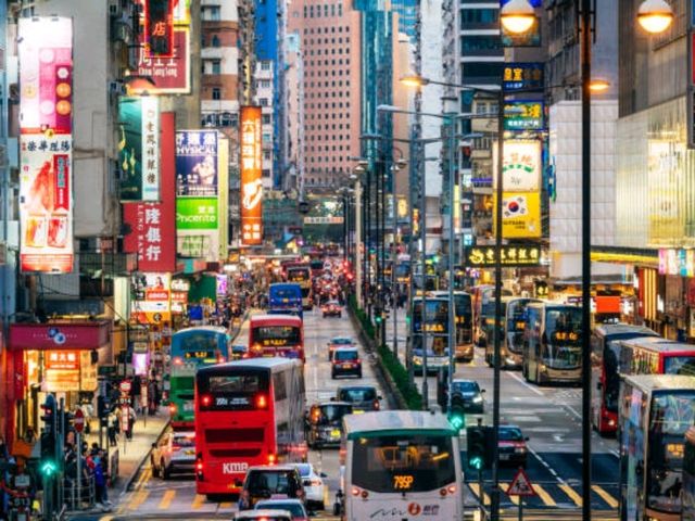 🌆 침사추이: 홍콩의 문화와 쇼핑 중심지