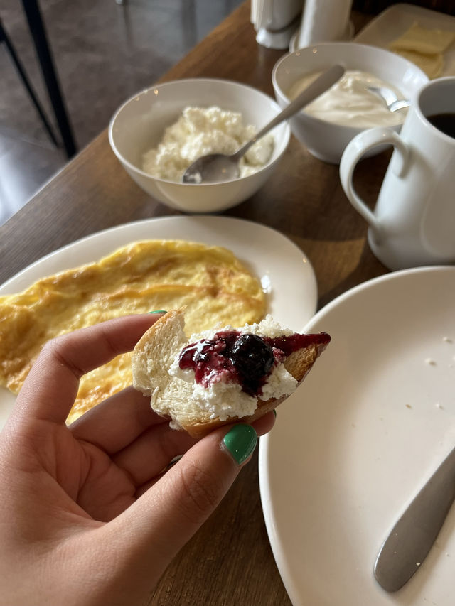  🏔 카즈베기에서 하룻밤, Hotel Horizon Kazbegi