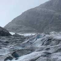 Nigardsbreen Glacier – A Frozen Wonder of Norway