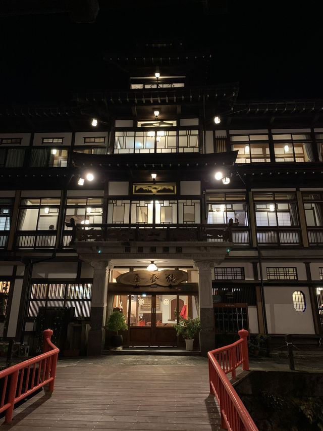 山形　大正ロマン漂う銀山温泉♨️昼も夜も楽しめる！