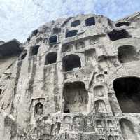 🪨 Longmen Grottoes — A Thousand Buddhas by the River