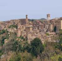 Sovana – A Timeless Tuscan Hamlet