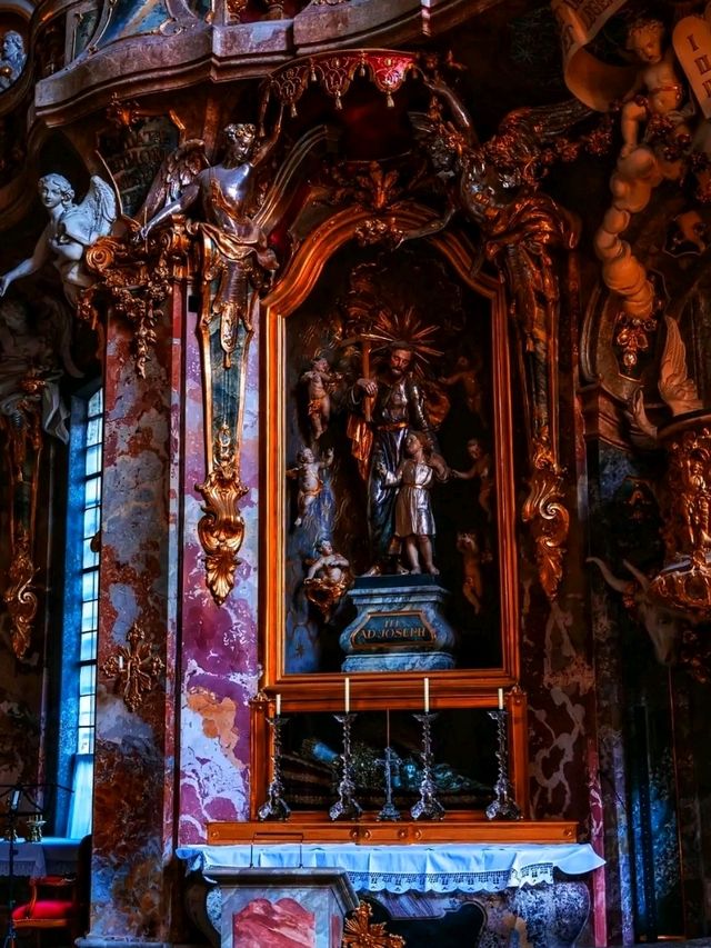 ⛪ Asam Church (Asamkirche) – Baroque Gem in Munich ⛪