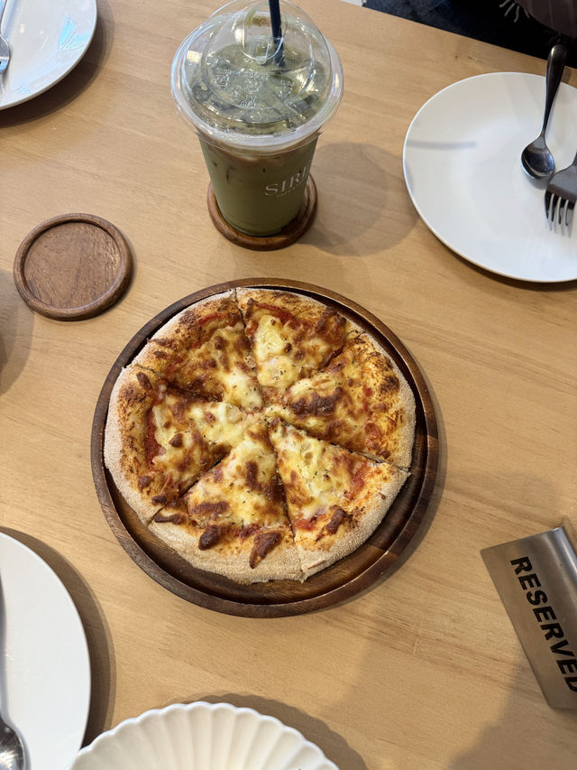 ร้าน Sirene Café & Restaurant (Sirene / Cafe Siren ร้าน Sirene Café & Restaurant (Sirene / Cafe Siren