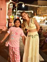 เช็คอินตึกเหลือง ย่านเมืองเก่าภูเก็ต
