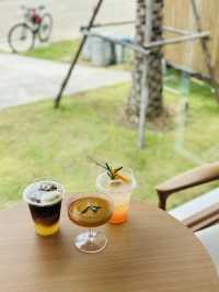 คาเฟ่ริมทะเล Summer roof cafe