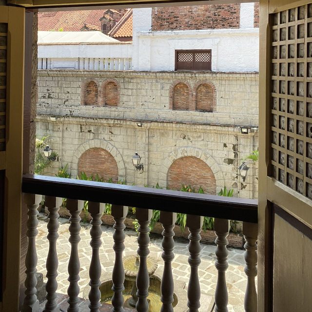 A Peak Into Casa Manila