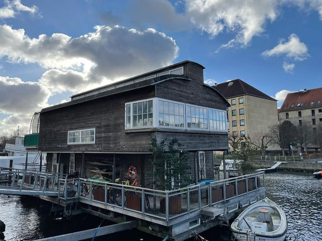 Where Everyday Moments Feel Effortlessly Beautiful in Copenhagen