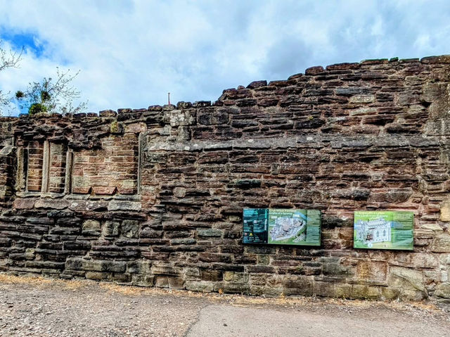 Solo Return: The Ghosts of Monmouth Castle