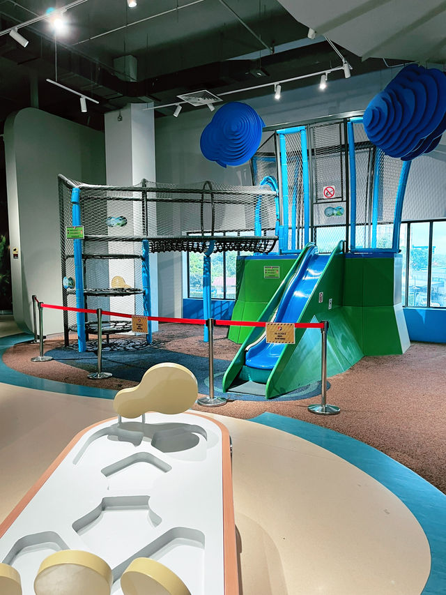 “Love Our Rivers” – A Fun, Educational Adventure for Kids at Borneo Cultures Museum