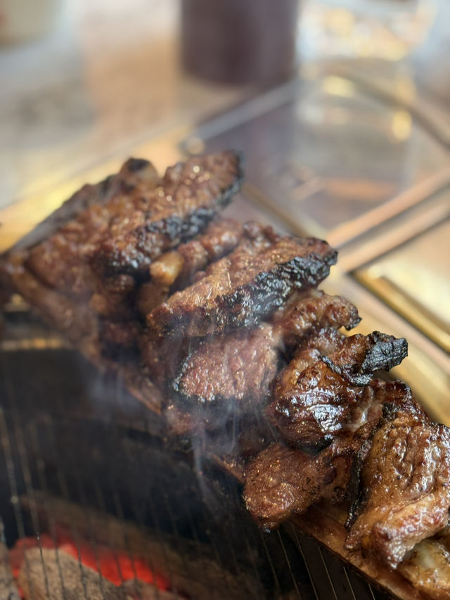 밤이 깊을수록 더 맛있어지는 고기집