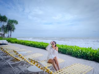 A beachfront hotel with a great vibe. Content creators will love this place.📸