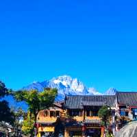 Lijiang Weekend Itinerary: Ancient Town Vibes & Epic Snow Mountain Views 🏔️✨