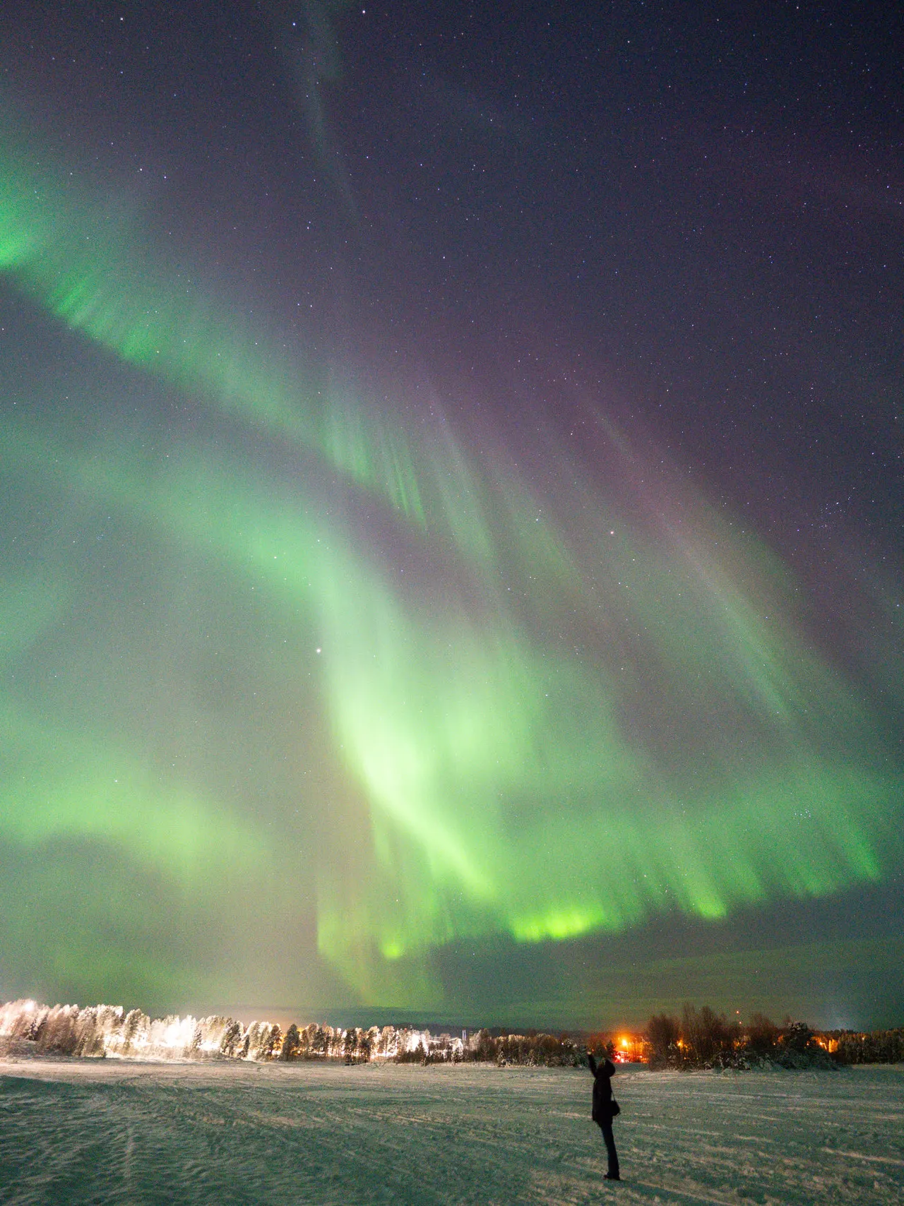 Aurora hunting! The miraculous, breathtaking scenery I saw at Lake Inari in Finland.