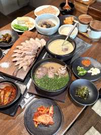 Why Is Everyone Talking About This Busan Pork Soup? š
