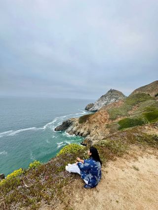 🌊✨ Pacifica, California, USA — Where the Ocean Meets Serenity 🇺🇸

There is something truly magical about Pacifica, California, a beautiful coastal city in the United States where the endless Pacific Ocean meets dramatic cliffs, golden sandy beaches, and breathtaking coastal landscapes. 💙🌅

Located just south of San Francisco, Pacifica is a peaceful seaside destination that offers a refreshing escape from the busy city life. The rhythmic sound of ocean waves, the cool sea breeze, and the spectacular sunsets create an atmosphere that feels almost unreal.

🏖️ Linda Mar Beach is a favorite spot for beach lovers and surfers, while Rockaway Beach charms visitors with its rugged coastline, scenic surroundings, and beautiful ocean views. For nature enthusiasts, the coastal hiking trails offer unforgettable panoramas of the Pacific Ocean.

🌅 As the sun slowly disappears beyond the horizon, the sky transforms into shades of orange, pink, and purple, creating picture-perfect moments for travelers and photography lovers.

Pacifica may not be as famous as Los Angeles or San Francisco, but its natural beauty, relaxed atmosphere, and stunning coastline make it a hidden gem worth discovering.

Sometimes, the most beautiful destinations are not the busiest cities but the peaceful places where you can breathe deeply, watch the waves, and simply enjoy the moment. 🌊🤍

📍 Destination: Pacifica, California, United States
🌎 Perfect for: Beach lovers, nature enthusiasts, photographers, surfers, and peaceful coastal escapes.

✨ Pacifica — where every wave tells a story and every sunset feels like a dream.

#Pacifica  #California  #UnitedStates  #VisitCalifornia  #PacificOcean  #CoastalBeauty  #LindaMarBeach  #RockawayBeach  #OceanViews  #TravelPhotography  #HiddenGems #travel2026 