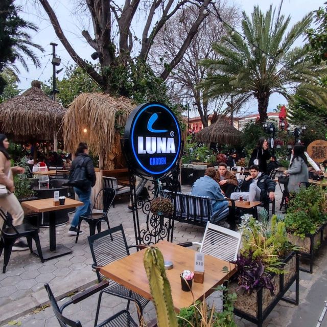 Luna Garden