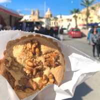日曜日しか開かれない”マルサシュロック”の朝市 in Malta
