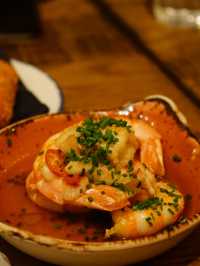 London | Have the brilliant tapas with friends on Friday night 