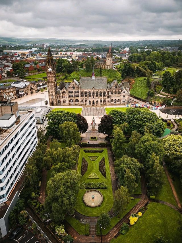 How to Spend an Unforgettable 48 Hours in Manchester 🌆🏰