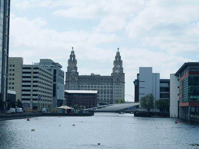 Manchester Mosaic: From Campus Halls to Steam Engines and Chinatown Streets