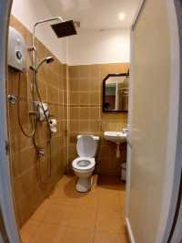 “Jonker Street Gem: Friendly, Spacious & Central”