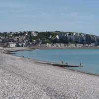 🌊 Mers-les-Bains: Seaside Charm Beneath the Cliffs of Normandy 🏖🇫🇷