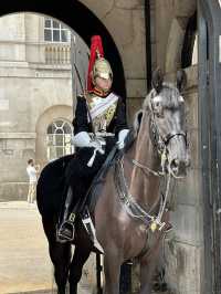 Exploring St. James’s Park and the Horse Guards: A Perfect London Walk