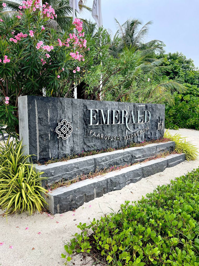 Emerald Faarufushi Resort & Spa - All Inclusive