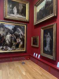 🌟 Leeds Art Gallery – A Timeless Journey Through British Art ✨
