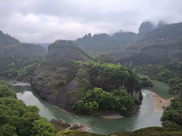 Wuyi Mountain is still offering free admission in April