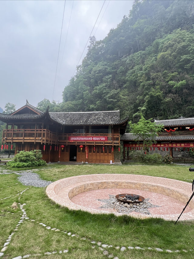 湘西景點推薦|原始苗寨的山野治癒