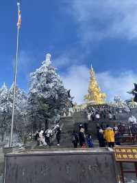 峨眉山-雪景-值得一去