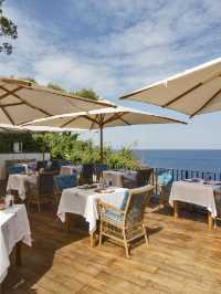 Capri's Cozy Corners: Top Hotel Picks 🌟🏨🍋