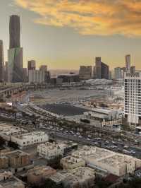 🌟 Riyadh's Luxe Sleeps: Mövenpick's Marvelous Stay 🌟