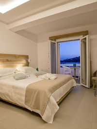 🌟 Mykonos Magic: Top Boutique Hotel Picks 🌊✨