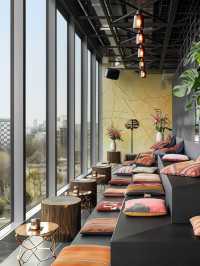 🌟 Berlin's Chic Sleeps: 25hours Hotel Bikini 🐒🏙️