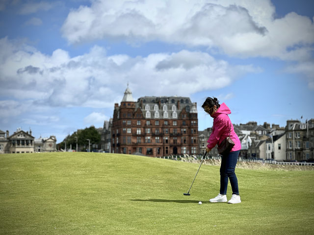 Try Putting at the Home of Golf!