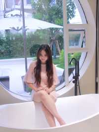 上海！！新開的！！不想退房…。