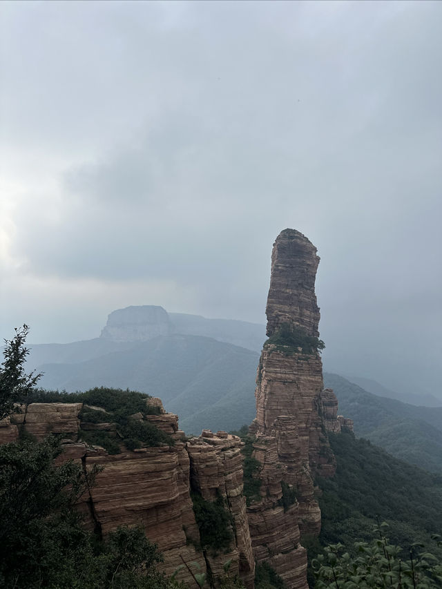 去爬山吧 嶂石岩！。