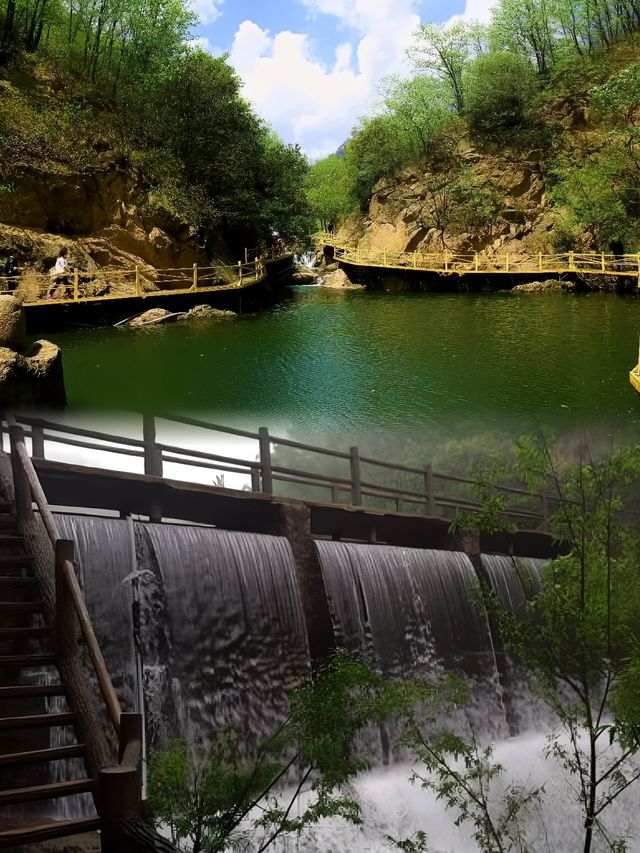 山水畫卷中行走，平頂山自然風光之旅。
