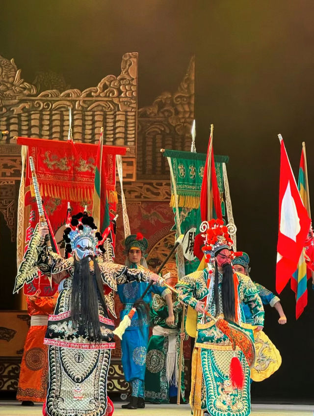 到成都一定要去這裡看川劇！穿越古今，盡在錦江劇場