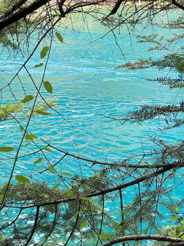 3 Days 2 Nights Jiuzhaigou-Huanglong Scenic Area Travel Guide