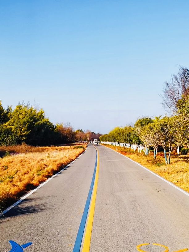 Kunming Dianchi Greenway