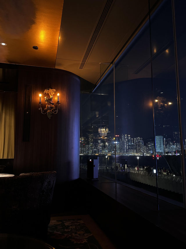 香港必衝！維港景C位酒吧Qura Bar🥂