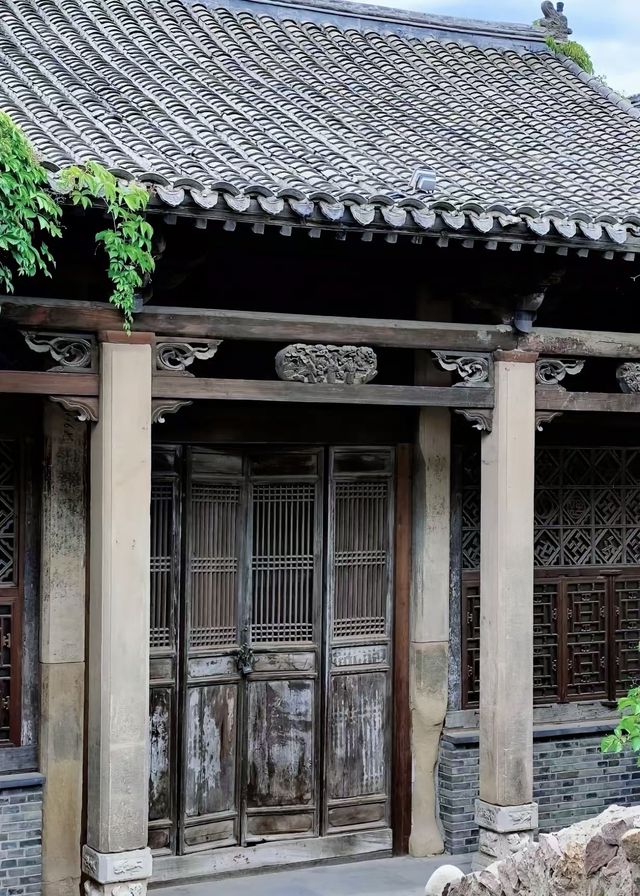 深度遊覽，體驗古鎮慢生活