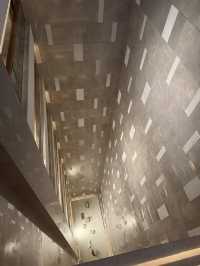 不愧係汕頭酒店嘅天花板，呢個大堂真係太震撼啦