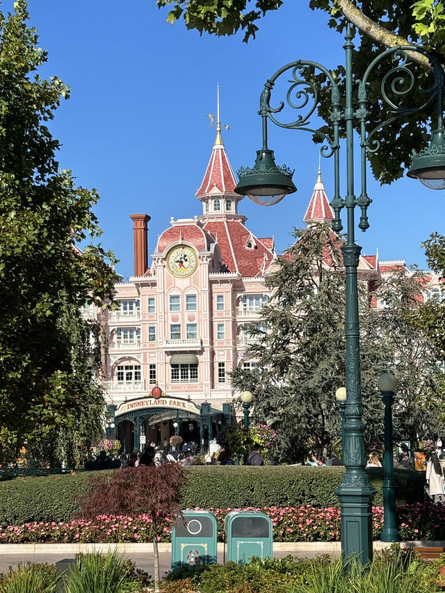 Discover the Magic of Disneyland Paris with This Ultimate Guide!