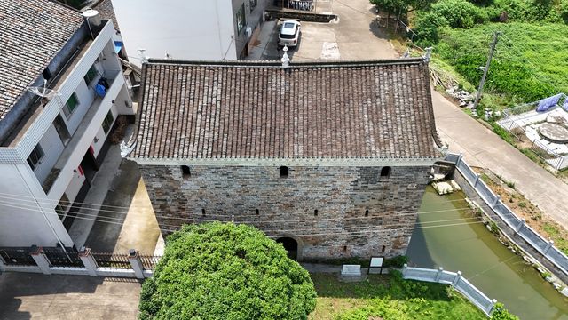 湖南衡山柏樹村保家樓