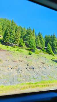 《新疆天山托木爾景區大峽谷，你唔嚟睇下？》